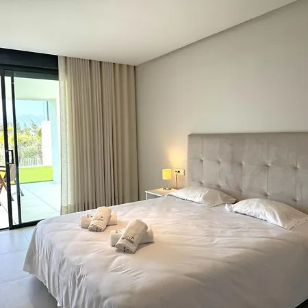 Artola Homes Luxury - Eaw Homes דירה מארבלה