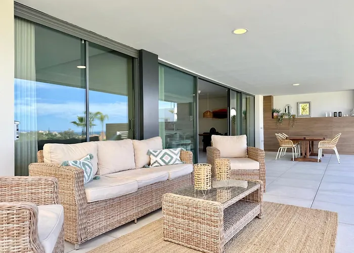 Artola Homes Luxury - Eaw Homes Apartament *